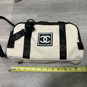 chanel sports bag new